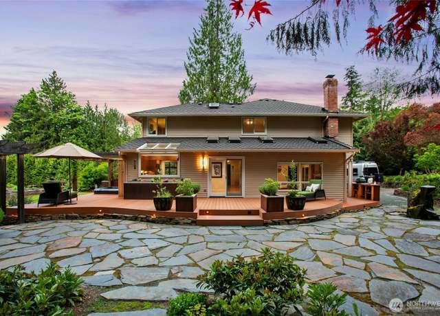 Property at 18334 NE 146th Way, Woodinville, WA 98072, 4 beds, 2.5 baths