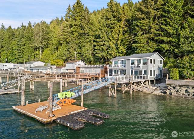 Property at 9451 E State Route 106, Union, WA 98592, 3 beds, 2 baths