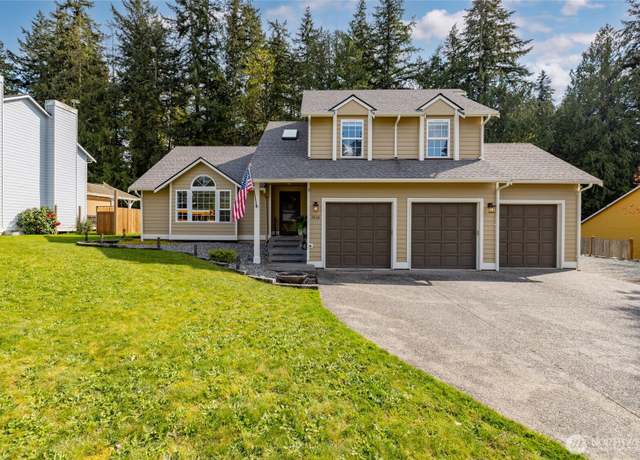 Property at 3518 E Broadway, Mount Vernon, WA 98274, 3 beds, 2.5 baths