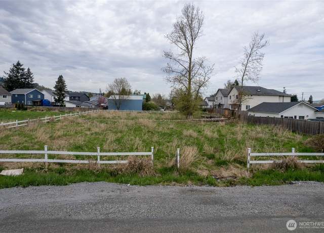 Property at 324 5th Ave NW, Algona, WA 98001