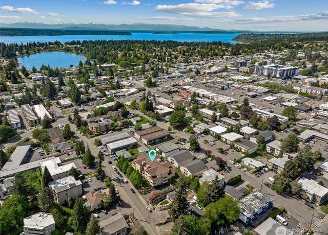 Property at 430 SW 156th St #204, Burien, WA 98166, 2 beds, 2 baths