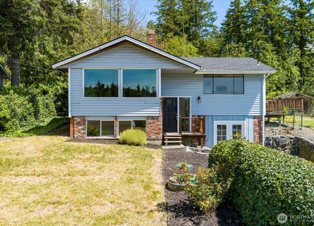 Property at 13371 Eagle St, Anacortes, WA 98221, 3 beds, 2 baths