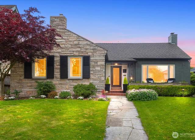 Property at 1407 Rucker Ave, Everett, WA 98201, 2 beds, 3 baths