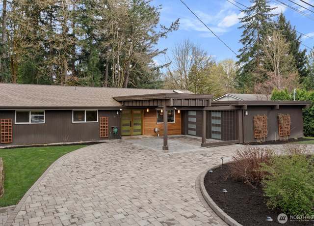 Property at 628 129th Pl NE, Bellevue, WA 98005, 4 beds, 3 baths