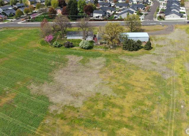 Property at 833 Prospect Ave, Walla Walla, WA 99362, 3 beds, 2 baths