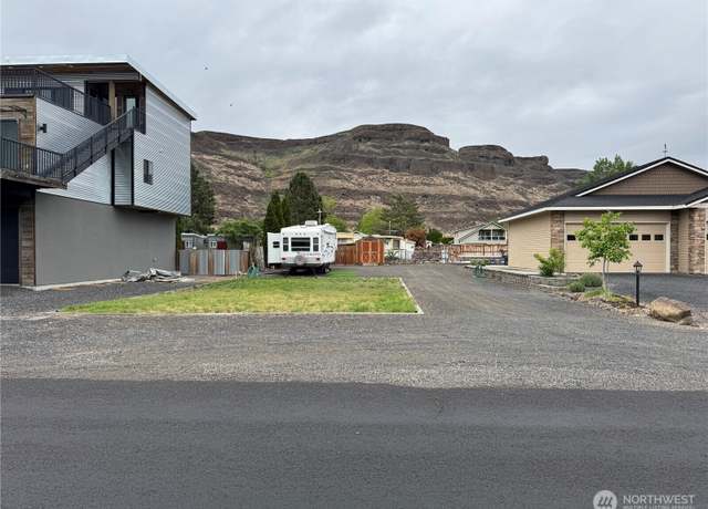 Property at 685 River Dr SW, Quincy, WA 98848