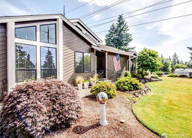Property at 4425 65th St E, Tacoma, WA 98443, 3 beds, 2 baths