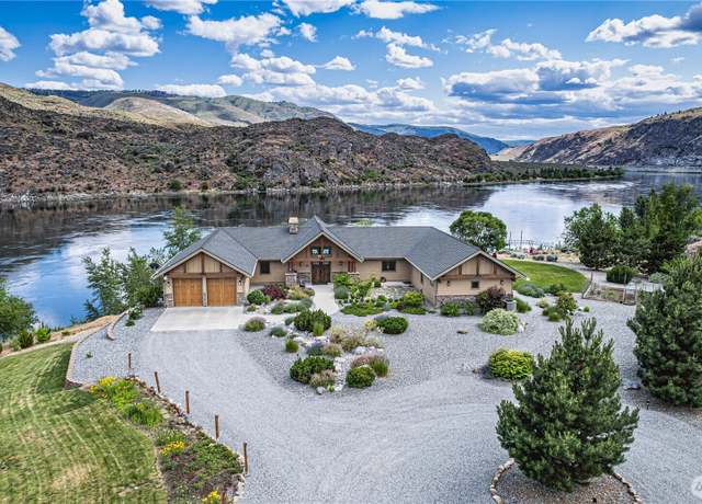 Property at 24386 US Hwy 97, Chelan, WA 98816, 3 beds, 3 baths