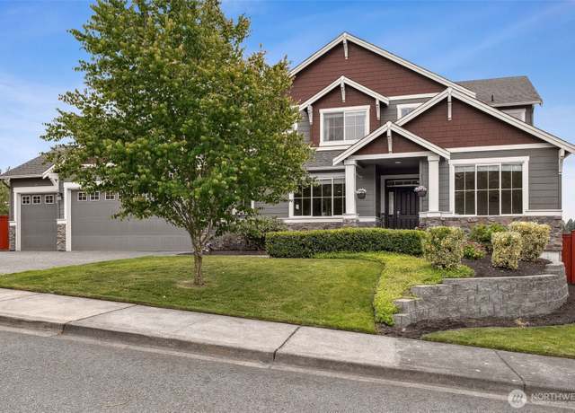 Property at 17303 111th St E, Bonney Lake, WA 98391, 4 beds, 3 baths