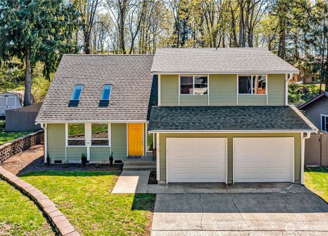Property at 11419 SE 186th St, Renton, WA 98055, 4 beds, 2.5 baths