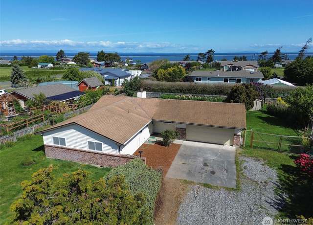Property at 41 McLaughlin Rd, Sequim, WA 98382, 3 beds, 2 baths
