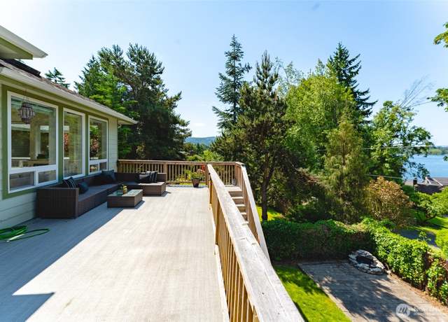 Property at 2921 Haggin St, Bellingham, WA 98226, 4 beds, 2.5 baths