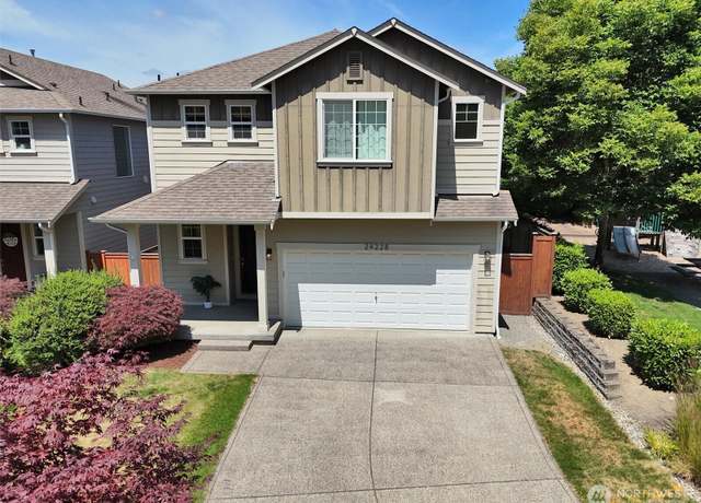 Property at 24228 SE 278th St, Maple Valley, WA 98038, 4 beds, 2.5 baths