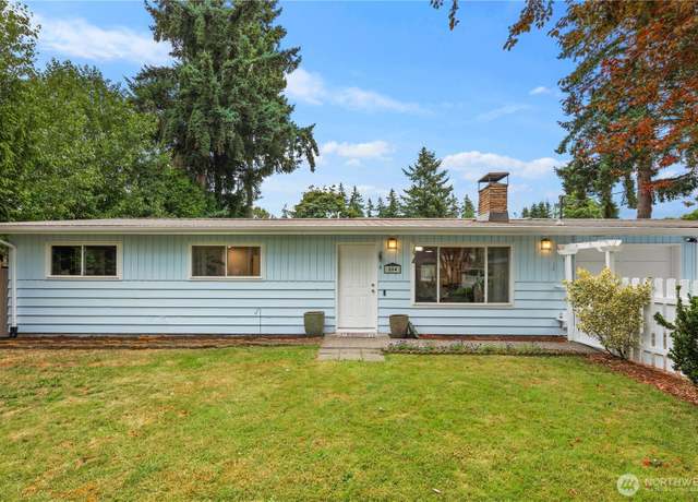 Property at 204 Duvall Ave SE, Renton, WA 98059, 3 beds, 2 baths