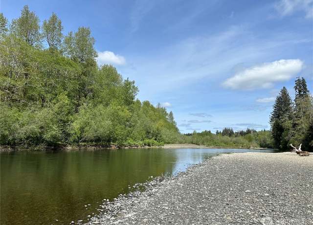 Property at 5 Wiley Rd, Hoquiam, WA 98550, 3 beds, 2 baths