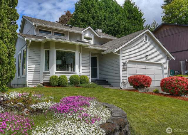 Property at 20004 SE 268th St, Covington, WA 98042, 3 beds, 2.5 baths