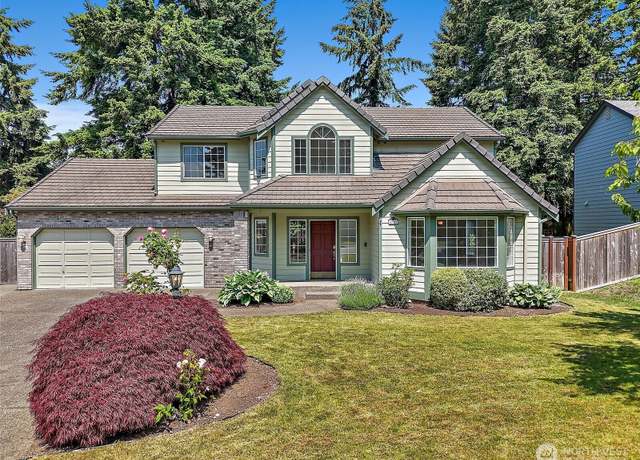Property at 8909 172nd Street Ct E, Puyallup, WA 98375, 4 beds, 2.5 baths