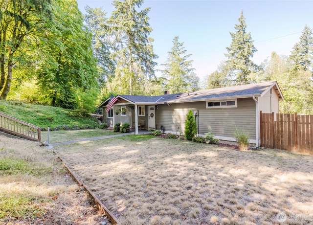 Property at 13977 Blackberry Ln NE, Poulsbo, WA 98370, 3 beds, 2 baths