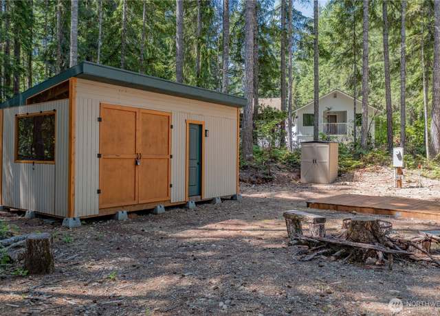 Property at 91 N Handicap Pl, Hoodsport, WA 98548