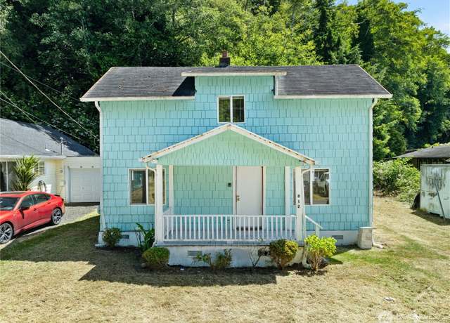 Property at 812 Duffy St, Aberdeen, WA 98520, 3 beds, 1 bath