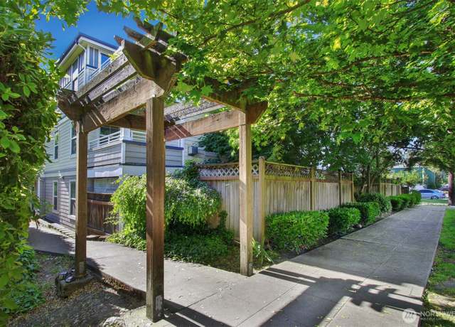Property at 10549 Stone Ave N #103, Seattle, WA 98133, 2 beds, 2 baths