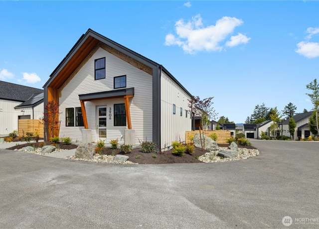 Property at 3906 Crosswinds Ct, Anacortes, WA 98221, 2 beds, 3 baths