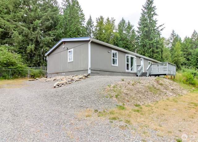 Property at 3010 248th Street Ct E, Spanaway, WA 98387, 3 beds, 2 baths
