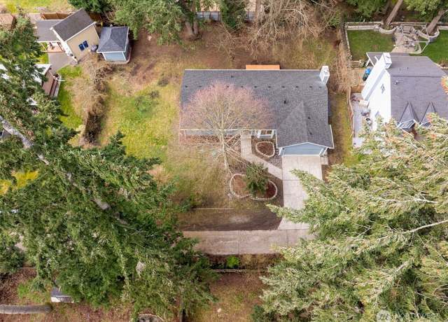 Property at 7715 126th St E, Puyallup, WA 98373, 3 beds, 2 baths