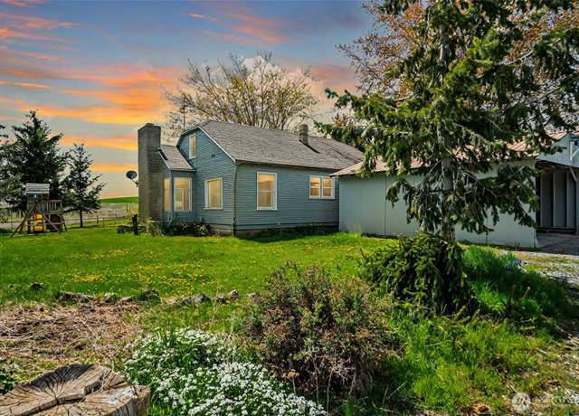 Property at 390 Road L NW, Waterville, WA 98858, 3 beds, 1 bath