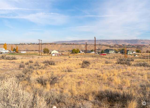 Property at 139 Chandrin Ln, Malaga, WA 98828