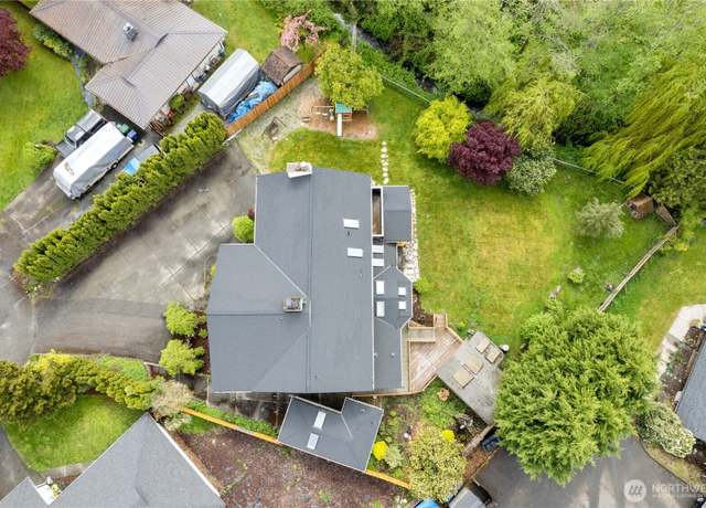 Property at Undisclosed address, Lynnwood, WA 98036, 10 beds, 4.5 baths