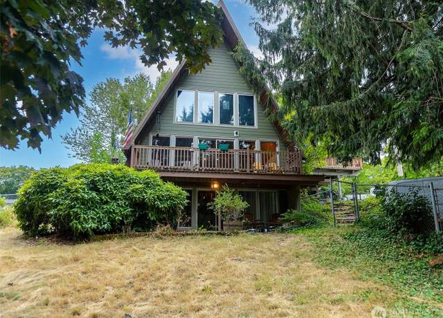 Property at 1511 June Dr, Vancouver, WA 98661, 3 beds, 2 baths