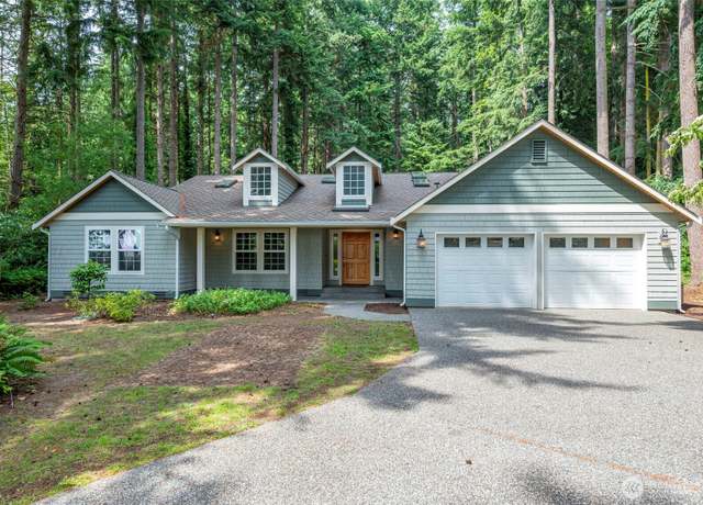 Property at 6301 Sahalee Ct, Clinton, WA 98236, 3 beds, 2.5 baths