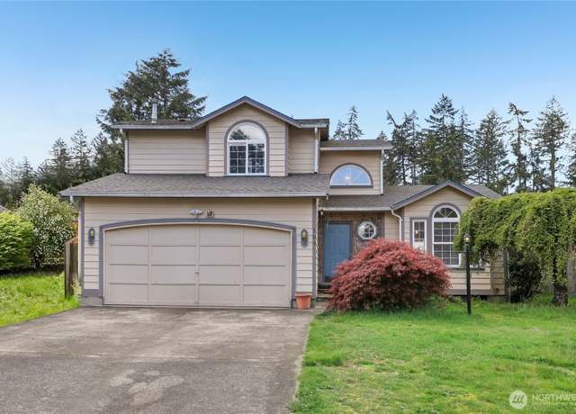 Property at 108 207th St E, Spanaway, WA 98387, 3 beds, 2.5 baths