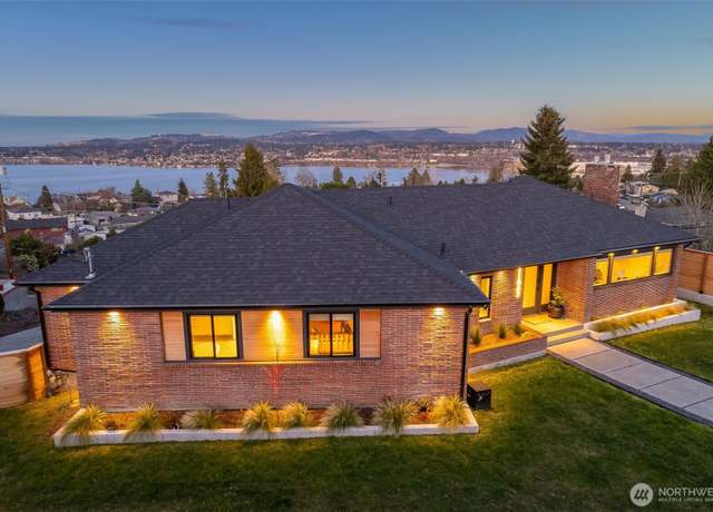 Property at 11062 Auburn Ave S, Seattle, WA 98178, 3 beds, 2.5 baths