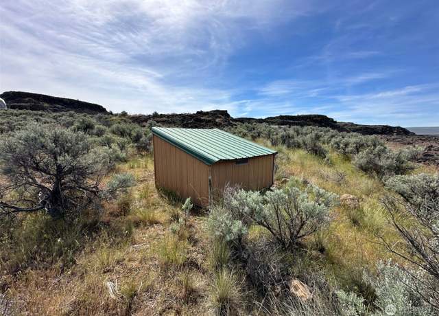 Property at 231 Shaniko Pl, Ephrata, WA 98845