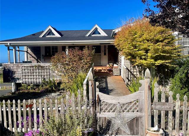 Property at 34801 J Pl, Ocean Park, WA 98640, 3 beds, 3 baths