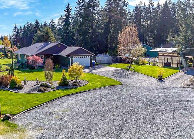 Property at 2906 201st Street Ct E, Spanaway, WA 98387, 3 beds, 2 baths