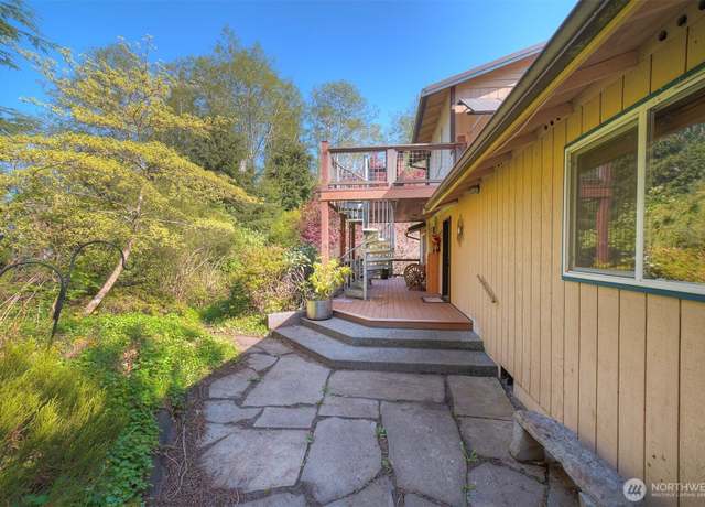 Property at 5392 NE Gamblewood Rd, Kingston, WA 98346, 2 beds, 2 baths