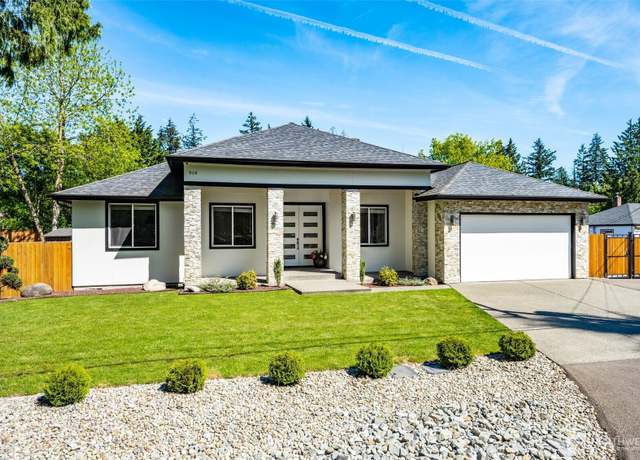 Property at 919 108th Ave E, Edgewood, WA 98372, 3 beds, 3 baths