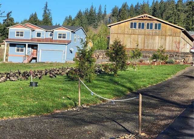 Property at 216 Gore Rd, Kalama, WA 98625, 3 beds, 2.5 baths