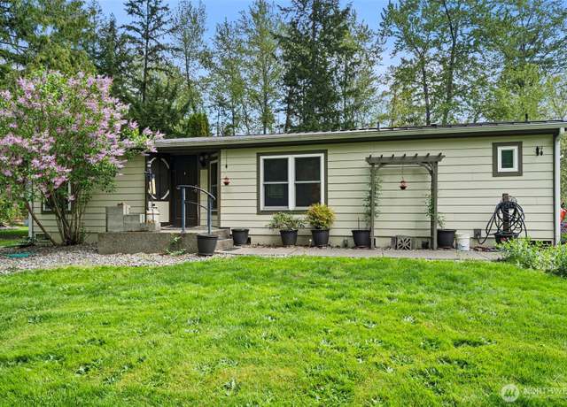 Property at 33415 82nd Ave S, Roy, WA 98580, 3 beds, 2 baths