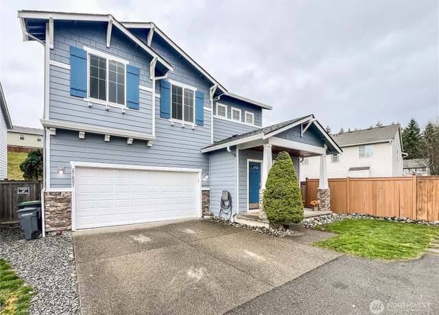 Property at 27807 256th Ct SE, Maple Valley, WA 98038, 4 beds, 2.5 baths