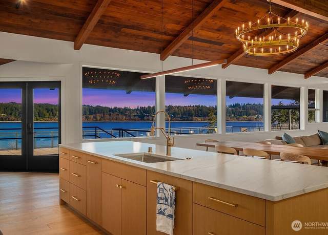 Property at 5023 Harbor Hills Dr, Freeland, WA 98249, 5 beds, 6.5 baths