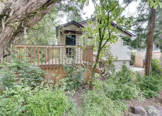 Property at 1304 15th Ave S, Seattle, WA 98144, 3 beds, 3 baths
