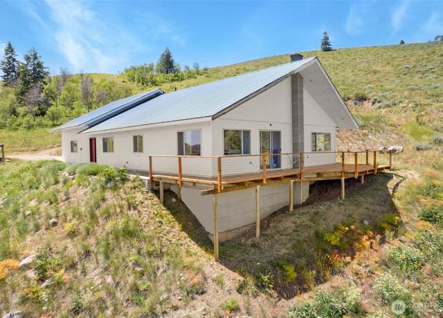 Property at 427 Rendezvous Rd, Winthrop, WA 98862, 3 beds, 2 baths