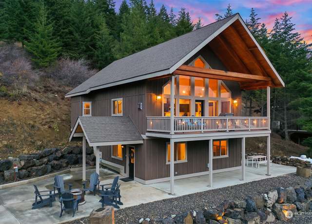 Property at 600 Paintbrush Ln, Ronald, WA 98940, 4 beds, 3 baths