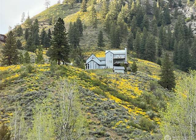 Property at 9505 Plateau Rd, Cashmere, WA 98815, 4 beds, 3.5 baths