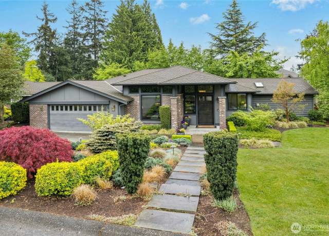 Property at 12503 NE 29th St, Bellevue, WA 98005, 4 beds, 2.5 baths