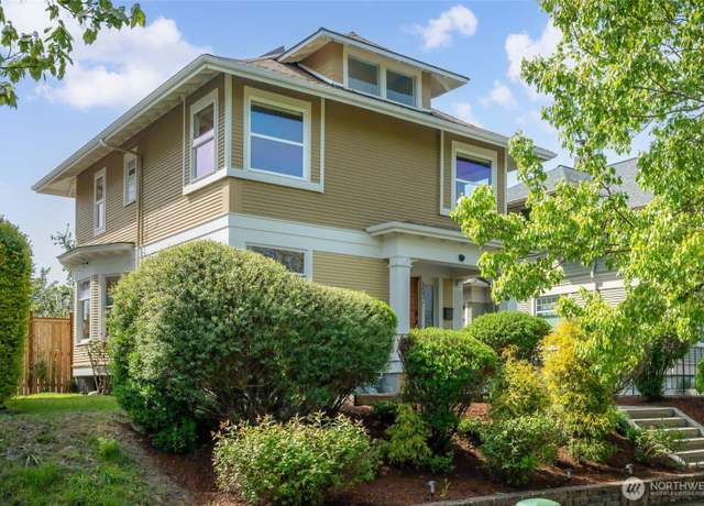 Property at 153 29th Ave, Seattle, WA 98122, 4 beds, 2.5 baths